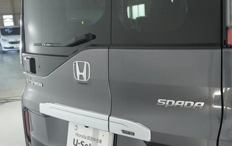 Honda Stepwgn, 2022 год, 2 285 000 рублей, 8 фотография