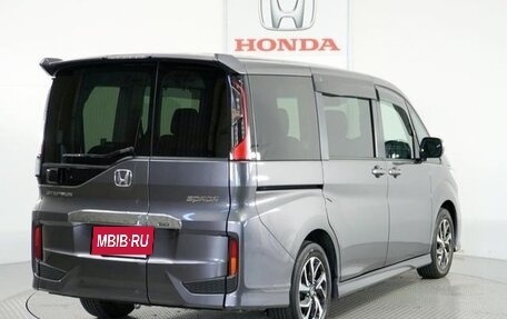 Honda Stepwgn, 2022 год, 2 285 000 рублей, 4 фотография