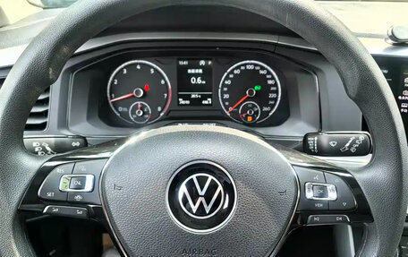 Volkswagen Polo, 2021 год, 1 050 000 рублей, 10 фотография