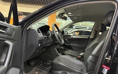 Volkswagen Tiguan II, 2021 год, 1 570 000 рублей, 7 фотография