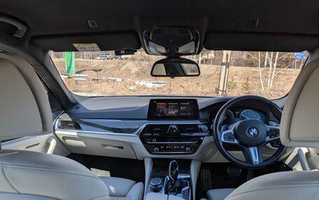 BMW 5 серия, 2018 год, 3 950 000 рублей, 16 фотография