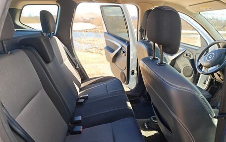 Renault Duster I рестайлинг, 2014 год, 970 000 рублей, 14 фотография