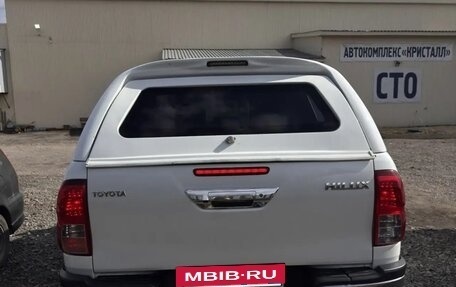 Toyota Hilux VIII, 2019 год, 3 100 000 рублей, 7 фотография