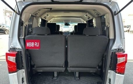 Mitsubishi Delica D:5 I, 2022 год, 2 800 000 рублей, 18 фотография