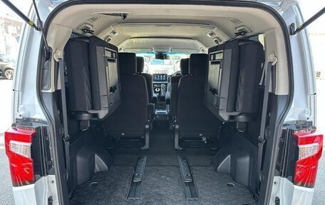 Mitsubishi Delica D:5 I, 2022 год, 2 800 000 рублей, 23 фотография