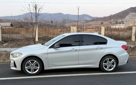 BMW 1 серия, 2022 год, 1 710 000 рублей, 14 фотография