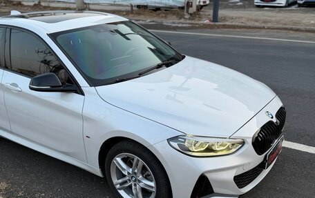 BMW 1 серия, 2022 год, 1 710 000 рублей, 19 фотография