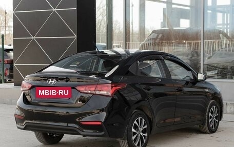 Hyundai Solaris II рестайлинг, 2017 год, 1 315 000 рублей, 5 фотография