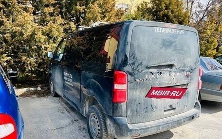 Peugeot Traveller I, 2019 год, 1 500 000 рублей, 3 фотография