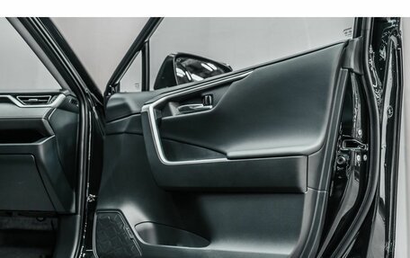 Toyota RAV4, 2025 год, 4 890 000 рублей, 16 фотография