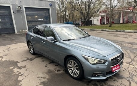 Infiniti Q50 I рестайлинг, 2014 год, 1 550 000 рублей, 3 фотография