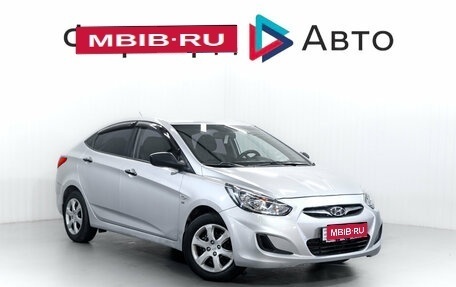 Hyundai Solaris II рестайлинг, 2012 год, 750 000 рублей, 1 фотография