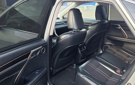 Lexus RX IV рестайлинг, 2019 год, 5 800 000 рублей, 7 фотография