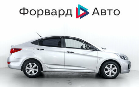 Hyundai Solaris II рестайлинг, 2012 год, 750 000 рублей, 8 фотография