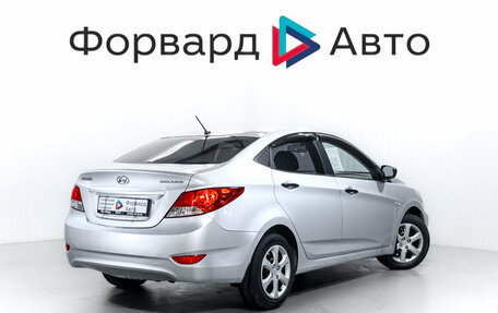 Hyundai Solaris II рестайлинг, 2012 год, 750 000 рублей, 7 фотография