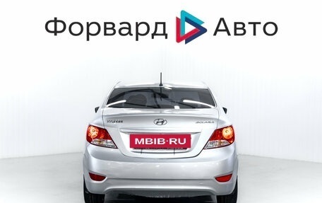 Hyundai Solaris II рестайлинг, 2012 год, 750 000 рублей, 6 фотография