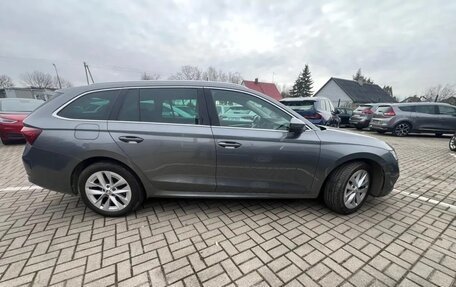 Skoda Octavia IV, 2021 год, 2 132 000 рублей, 3 фотография