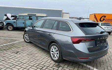 Skoda Octavia IV, 2021 год, 2 132 000 рублей, 2 фотография