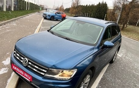 Volkswagen Tiguan II, 2017 год, 1 750 000 рублей, 4 фотография