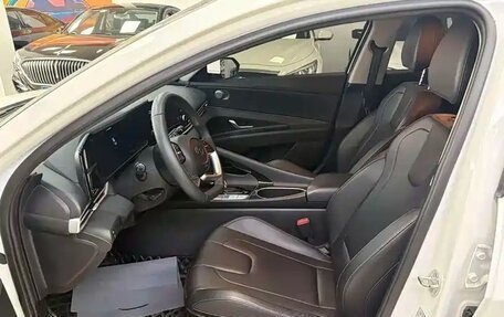 Hyundai Elantra, 2023 год, 1 291 000 рублей, 8 фотография