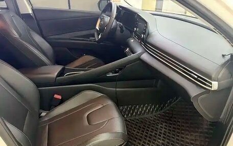 Hyundai Elantra, 2023 год, 1 291 000 рублей, 11 фотография