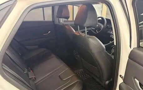 Hyundai Elantra, 2023 год, 1 291 000 рублей, 12 фотография