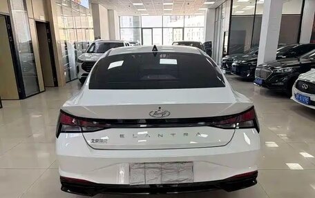 Hyundai Elantra, 2023 год, 1 291 000 рублей, 6 фотография