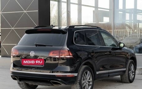 Volkswagen Touareg III, 2017 год, 3 200 000 рублей, 5 фотография