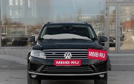 Volkswagen Touareg III, 2017 год, 3 200 000 рублей, 2 фотография