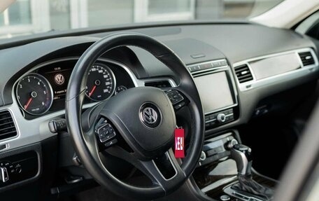 Volkswagen Touareg III, 2017 год, 3 200 000 рублей, 11 фотография