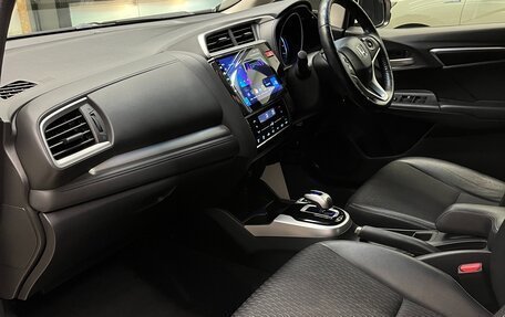 Honda Fit III, 2014 год, 1 000 000 рублей, 16 фотография