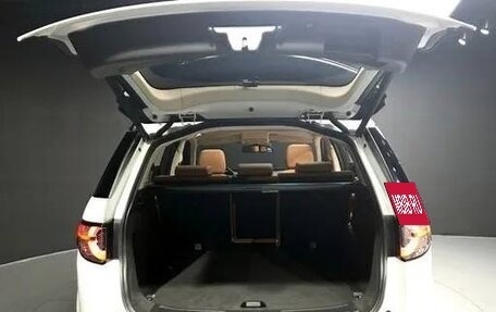 Land Rover Discovery Sport I рестайлинг, 2019 год, 2 150 001 рублей, 4 фотография