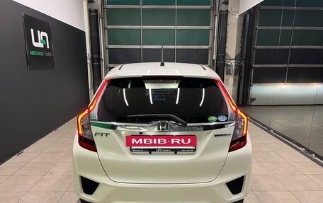 Honda Fit III, 2014 год, 1 000 000 рублей, 23 фотография