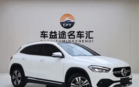 Mercedes-Benz GLA, 2022 год, 1 950 000 рублей, 3 фотография