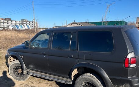 Mitsubishi Pajero Sport II рестайлинг, 2006 год, 950 000 рублей, 3 фотография