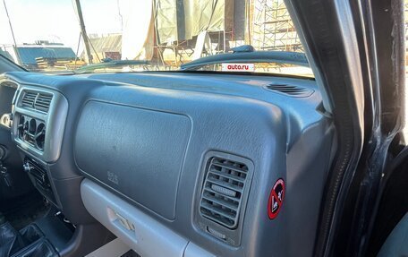 Mitsubishi Pajero Sport II рестайлинг, 2006 год, 950 000 рублей, 10 фотография