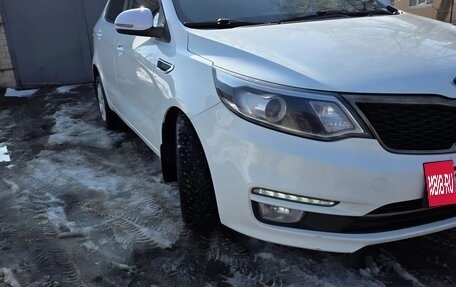 KIA Rio III рестайлинг, 2015 год, 1 100 000 рублей, 3 фотография