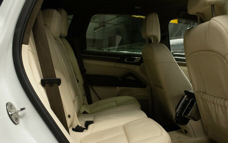 Porsche Cayenne III, 2012 год, 2 399 000 рублей, 13 фотография