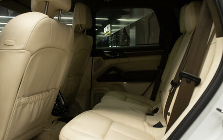 Porsche Cayenne III, 2012 год, 2 399 000 рублей, 12 фотография