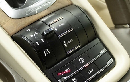 Porsche Cayenne III, 2012 год, 2 399 000 рублей, 25 фотография