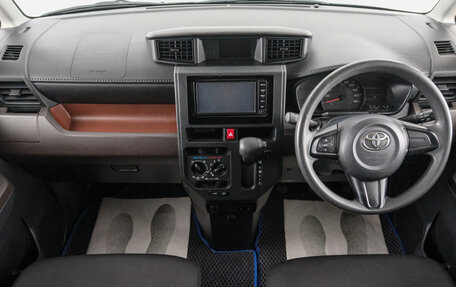 Toyota Tank I, 2017 год, 899 000 рублей, 11 фотография