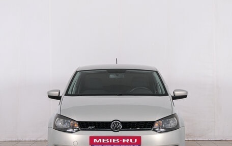 Volkswagen Polo VI (EU Market), 2011 год, 699 000 рублей, 2 фотография