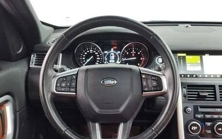 Land Rover Discovery Sport I рестайлинг, 2018 год, 1 950 001 рублей, 9 фотография