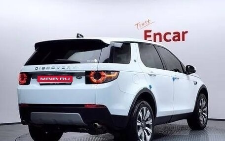 Land Rover Discovery Sport I рестайлинг, 2018 год, 1 950 001 рублей, 4 фотография