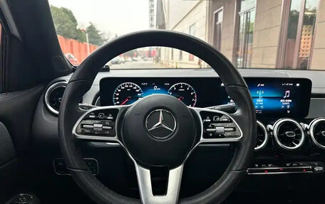 Mercedes-Benz GLB, 2021 год, 2 050 000 рублей, 10 фотография