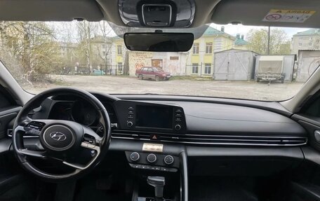 Hyundai Elantra VI рестайлинг, 2020 год, 1 650 000 рублей, 8 фотография