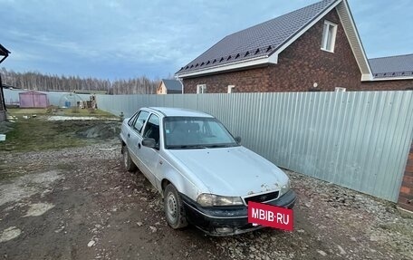 Daewoo Nexia I рестайлинг, 2001 год, 115 000 рублей, 4 фотография