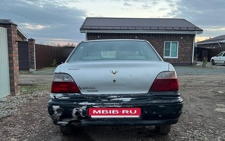 Daewoo Nexia I рестайлинг, 2001 год, 115 000 рублей, 9 фотография