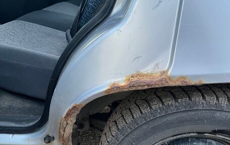 Daewoo Nexia I рестайлинг, 2001 год, 115 000 рублей, 13 фотография