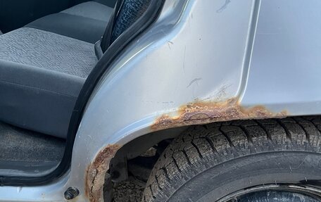 Daewoo Nexia I рестайлинг, 2001 год, 115 000 рублей, 14 фотография